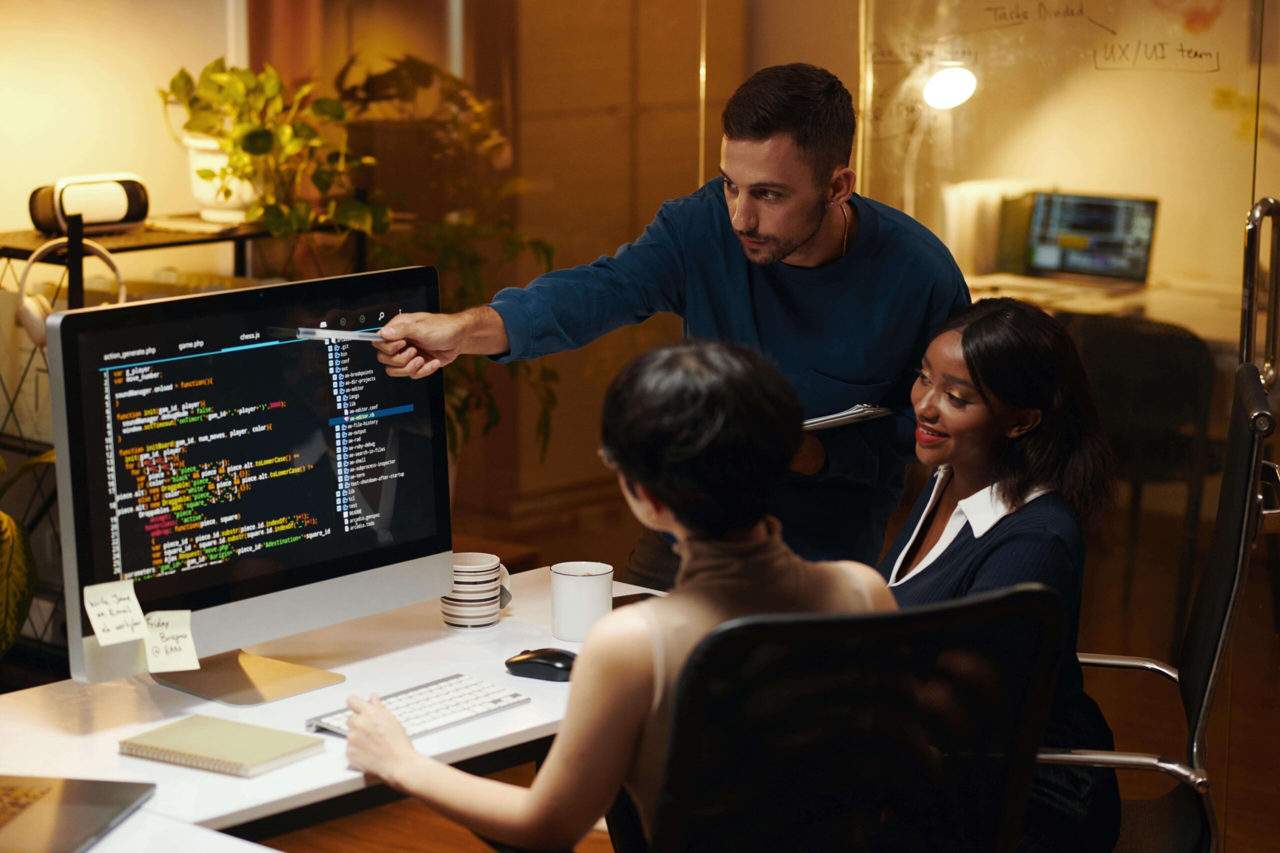 10 Tips for How to Choose a Web Design Agency in 2025